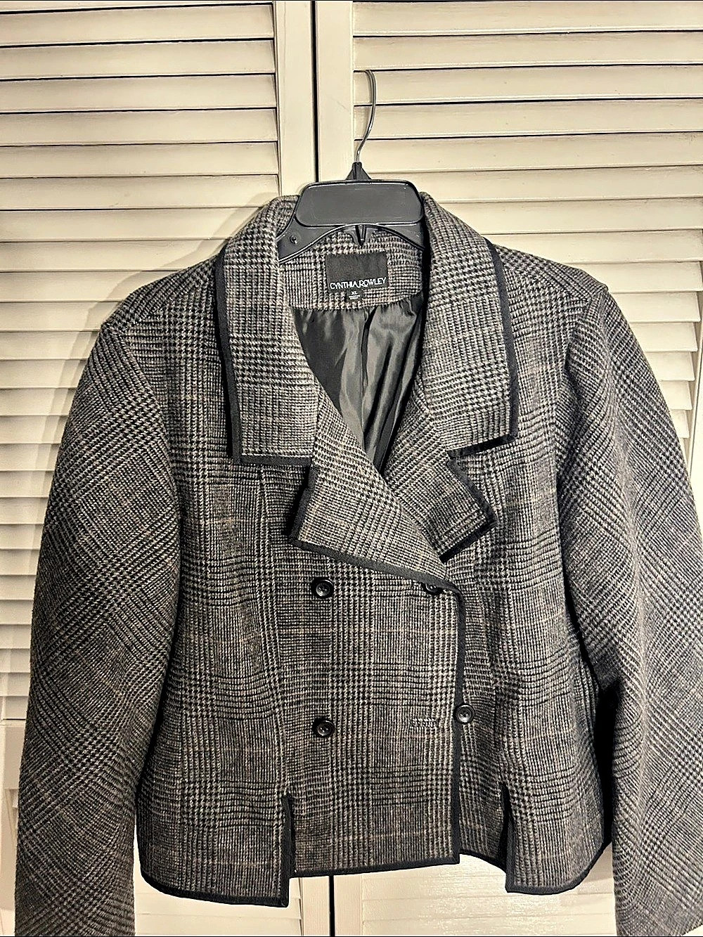 Cynthia Rowley Plaid Blazer in Gray & Black Size XL Like New